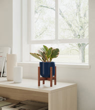 Load image into Gallery viewer, Twilight Blue stand:walnut