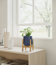 Load image into Gallery viewer, Deep Navy stand:bamboo