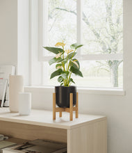 Load image into Gallery viewer, Stone Black stand:bamboo
