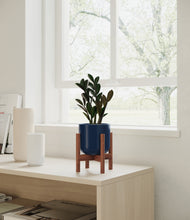 Load image into Gallery viewer, Twilight Blue stand:walnut