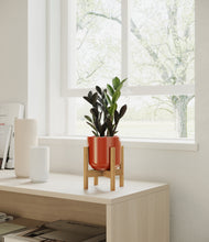 Load image into Gallery viewer, Glossy Red stand:bamboo