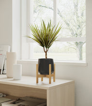 Load image into Gallery viewer, Black stand:bamboo