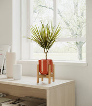 Load image into Gallery viewer, Glossy Red stand:bamboo