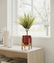 Load image into Gallery viewer, Striped Cherry Red stand:bamboo