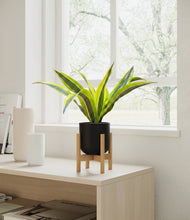 Load image into Gallery viewer, Stone Black stand:bamboo