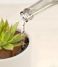 Load image into Gallery viewer, Cotton White stand:all