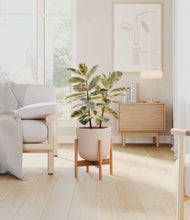 Load image into Gallery viewer, Sandy Pink stand:bamboo