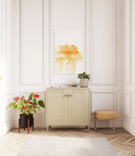 Load image into Gallery viewer, Hazy Skies stand:one_stand