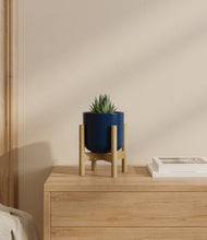 Load image into Gallery viewer, Twilight Blue stand:bamboo