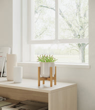 Load image into Gallery viewer, Snowdrift White stand:bamboo