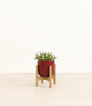 Load image into Gallery viewer, Striped Cherry Red stand:bamboo