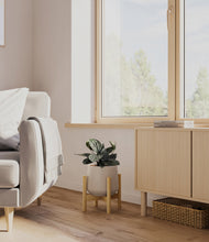 Load image into Gallery viewer, Eternal Gray stand:bamboo