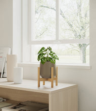 Load image into Gallery viewer, Olive stand:bamboo