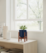 Load image into Gallery viewer, Twilight Blue stand:walnut