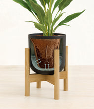 Load image into Gallery viewer, Stone Black stand:bamboo