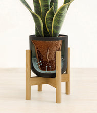 Load image into Gallery viewer, Stone Black stand:bamboo