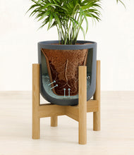 Load image into Gallery viewer, Iron Gray stand:bamboo