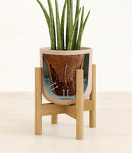 Load image into Gallery viewer, Sandy Pink stand:bamboo
