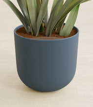 Load image into Gallery viewer, Iron Gray stand:all