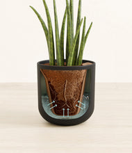 Load image into Gallery viewer, Stone Black