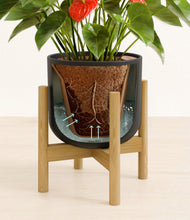 Load image into Gallery viewer, Stone Black stand:bamboo