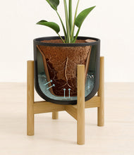 Load image into Gallery viewer, Stone Black stand:bamboo