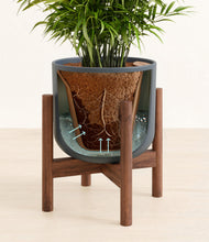 Load image into Gallery viewer, Iron Gray stand:walnut