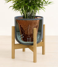 Load image into Gallery viewer, Iron Gray stand:bamboo