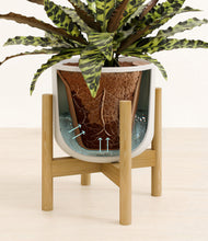 Load image into Gallery viewer, Natural Bamboo stand:bamboo