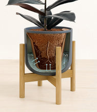 Load image into Gallery viewer, Iron Gray stand:bamboo