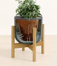 Load image into Gallery viewer, Iron Gray stand:bamboo