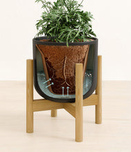 Load image into Gallery viewer, Stone Black stand:bamboo