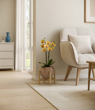 Load image into Gallery viewer, Desert Brown stand:bamboo