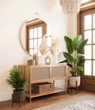 Load image into Gallery viewer, Tiger Lily stand:one_stand