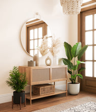 Load image into Gallery viewer, Orca stand:one_stand