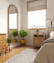 Load image into Gallery viewer, Evening Sky stand:two_stands