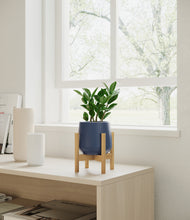 Load image into Gallery viewer, Deep Navy stand:bamboo
