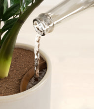 Load image into Gallery viewer, Snowdrift White stand:all