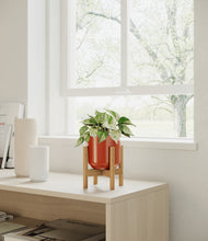 Load image into Gallery viewer, Glossy Red stand:bamboo