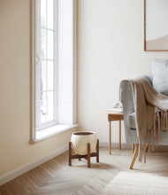 Load image into Gallery viewer, Walnut