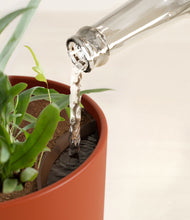 Load image into Gallery viewer, Earth Red stand:all