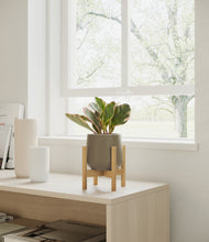 Load image into Gallery viewer, Olive stand:bamboo
