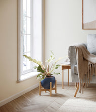 Load image into Gallery viewer, Deep Navy stand:bamboo
