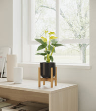 Load image into Gallery viewer, Stone Black stand:bamboo

