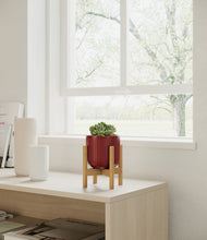 Load image into Gallery viewer, Striped Cherry Red stand:bamboo

