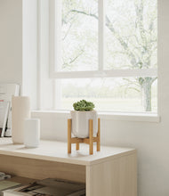 Load image into Gallery viewer, Snowdrift White stand:bamboo
