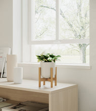 Load image into Gallery viewer, Natural Bamboo stand:bamboo
