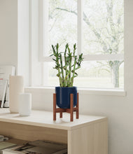 Load image into Gallery viewer, Twilight Blue stand:walnut

