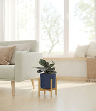 Load image into Gallery viewer, Deep Navy stand:bamboo
