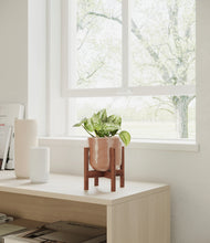 Load image into Gallery viewer, Hammered Peach Pink stand:walnut
